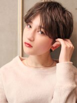 ショートカット前髪長めくびれショート大人美人小顔30代40代50代