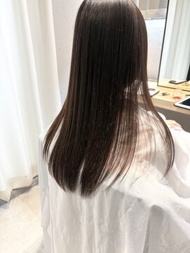 オペラバイジーナ(OPERA by ZINA) 柔らか縮毛矯正