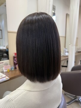 コアフィールフィス(COIFFURE fils) 新規お得クーポンあり【見附　今町】黒髪ストレート