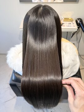 髪質改善ストレート