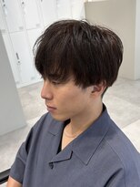 ラヴィス(LAVIS) リバースセンターパート/ニュアンスパーマ/ダウンバング/飯田