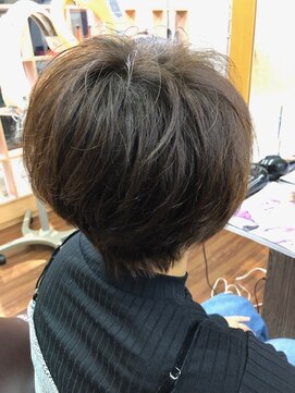 ビューティー コレクション 富士店(Beauty Collection) ふんわりショート