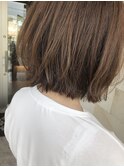 柔らか切りっぱなしボブ