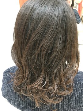 ハロースタイリスト 荒井東店(hello stylist) ラフな外ハネカール