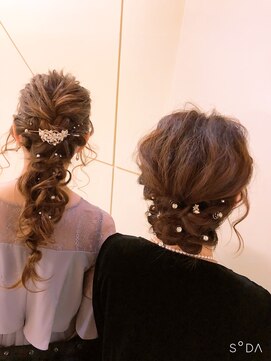 ヘアメイク ジェイエム 編みおろし、ルーズアップ