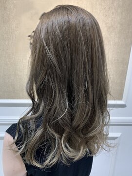 エイトサカエ 栄店(EIGHT sakae) ＊ミルクティベージュ＊