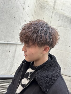 イーラ(era) ソフトツイストパーママッシュ刈り上げツーブロック