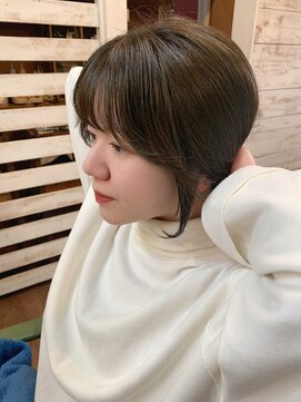 リバイブ ヘア アンド スパ(Revive HAIR&SPA) ラフウェーブ オリーブベージュ 淡い女子 ツヤ髪スタイル