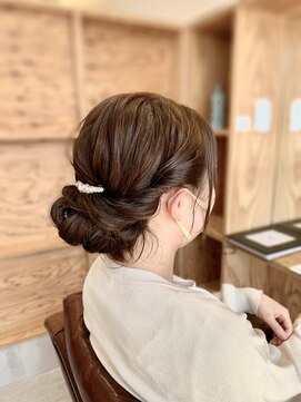 アドラーブル 長岡新保店(adorable) 20代30代40代◎結婚式ベージュカラーこなれ大人まとめ髪シニヨン