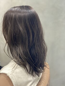 ジル(JiL) 透明感ブラウンカラー