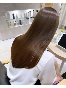 ジーナ 福岡天神(Zina) Maron Beige × Premium髪質改善トリートメント【中村一樹】