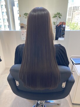 エミュスト(Emuest) 髪質改善ストレート