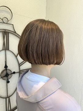 サンクチュアリー ウィズ コネクト(Sanctuary with connect) 顎上ミニボブ