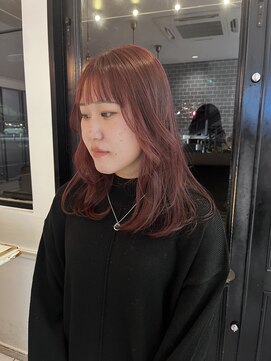 カシェ マエノヘタ(Cashe'e MAENOHETA) 血色感抜群のレッドカラー