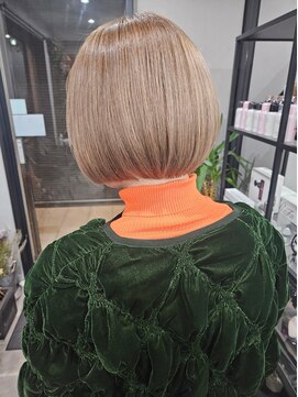 シャムオーツー 国分寺(CHAM:O2) ボブ/ハイトーンカラー/ベージュ/ケアブリーチ/似合わせカット