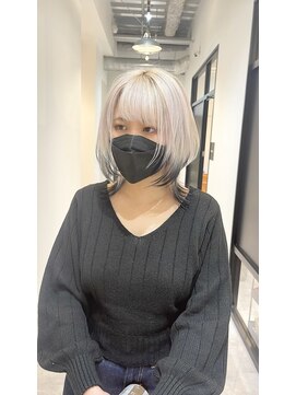 いろあそび 八王子 ホワイト×ブラック