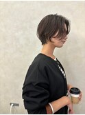 ショートカット丸みショート耳掛けひし形小顔ハンサムショート