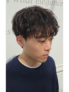 六本木美容室 白金店 シャドウパーマ/マッシュ/ビジネス/黒髪/眉毛カット
