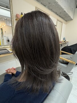 キーロ センター南(kiiro) 伸ばしかけウルフ×アッシュグレー