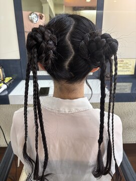 ヘッドショップパワープラス 三つ編みお団子スタイル