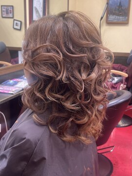 ガラ(GALA) くるくる