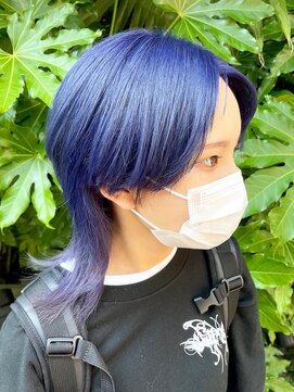 ルーム(Room304) ネイビーブルー / 青髪