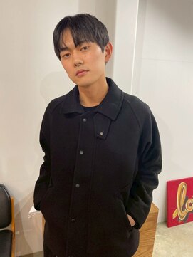 ビジネス韓国系リクルートセンターパート髪型メンズ