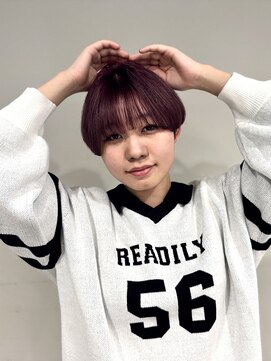 ペルソナ(PERSONA) ハイトーンピンク×マッシュショート