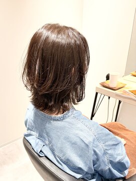 ストフ(stof) レイヤーボブ/ミディアムレイヤー/外はねボブ