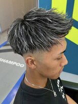 ダズルヘアラッシュ(DAZZLE hair RUSH)&nbsp;名古屋八事金メッシュシルバーメッシュ細め太めハイライトパーマ