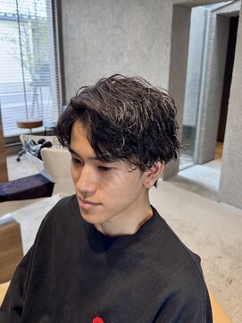 ロンド ラマ 岐阜(Lond bla-ma) センターパート×シャドウパーマ【Lond伊藤メンズ】