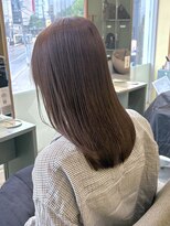 ウタ ヘーゼルグレージュ
