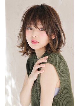 ザシー おおたかの森(The C) 20代30代40代50代ナチュラル大人可愛いレイヤーショートボブ