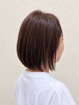 ウミト(Umito) 鎖骨上の大人ナチュラルボブ