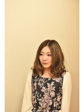 ヘア クリエイション ヴィレ クール(Hair Creation Vrai Coeur) おしゃれミディー