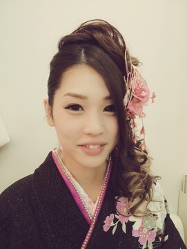 ワンワールド 豊平区 美園店(One World) 卒業式袴スタイル～