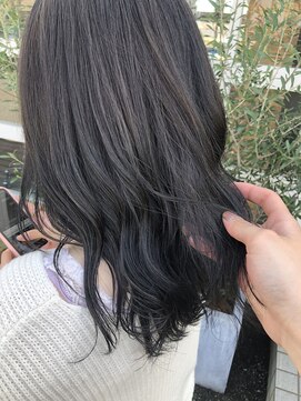 ビスクヘアデザイン(bisq hair design) グレージュ
