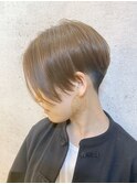 20代30代40代ハンサムショートオリーブ系小顔美肌ストレート丸み