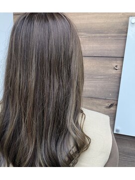 ヘアーワークスタジオ ノイズ(noize) #アッシュ#イルミナカラー