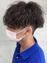 フィフス 栄(fifth)&nbsp;ツイストスパイラルパーマツーブロックツイストパーマフェード