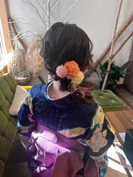 コジック ヘアアンドアイ(Cogic hair & eye) ゆるふわサイドまとめ髪☆卒業式 成人式 お呼ばれ