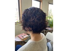 ループ Roop hairmakeStudio