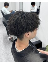 ブライト(BRIGHT)&nbsp;［BRIGHT］センターパート×ツイスパ［静岡/メンズ/静岡駅］