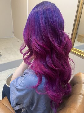 ニィ(2iee.) 派手髪☆バイオレット×ピンクグラデーション