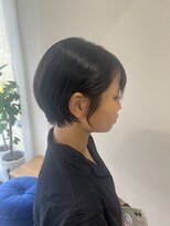 パラゴ(PARAGO.)&nbsp;《緑橋/城東区/女性サロン》耳掛け丸みショート♪