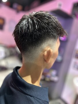 スリーベット (3BET) フェードカット