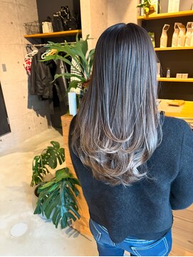 リベルタ(LIBERTA) 大人可愛いグレージュ