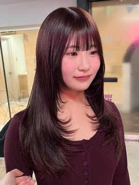 コル サッポロ(col sapporo) ワンカラーで可愛いワインレッド×顔周りレイヤー