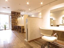 ヘアサロンワイスリー 春日原店(HAIR SALON Y3)