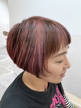 サロウィン 那覇店(SALOWIN) Pink×Violetのボブスタイル